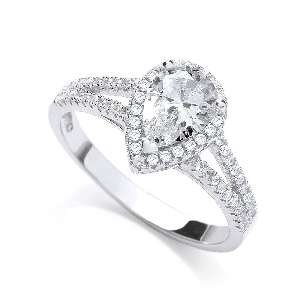 The Pear of Abundance Ring